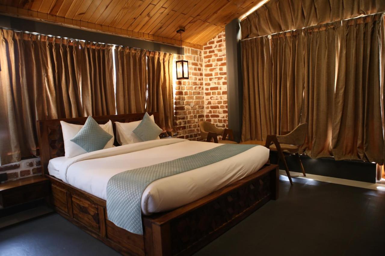 Granny'S Den Resort Rājpur 외부 사진
