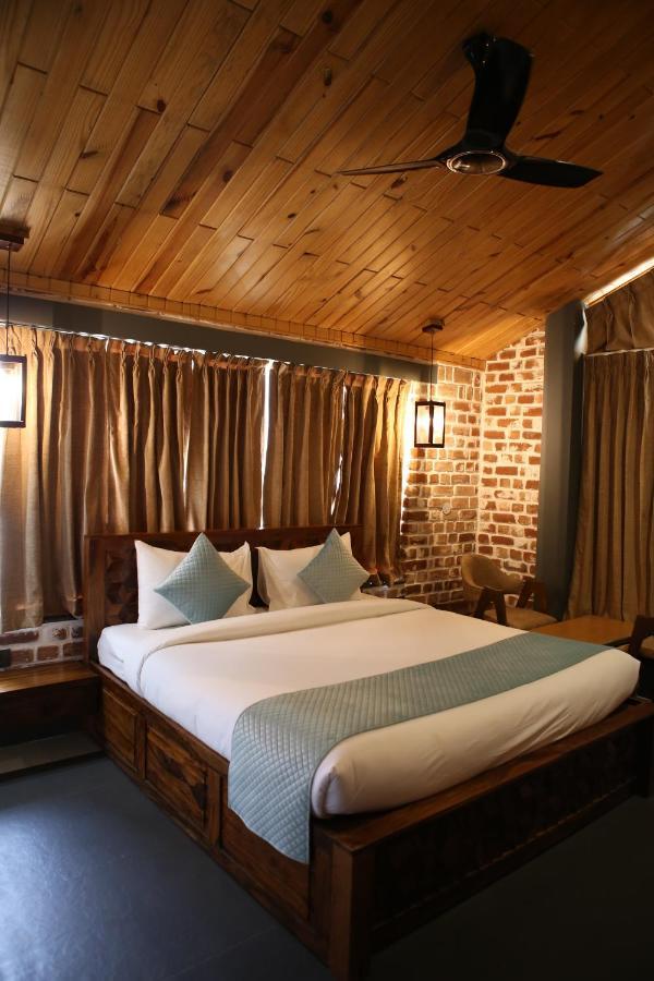 Granny'S Den Resort Rājpur 외부 사진