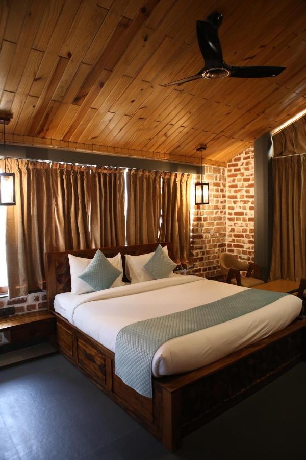 Granny'S Den Resort Rājpur 외부 사진