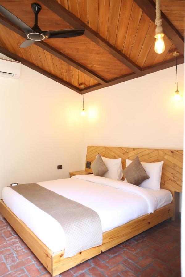 Granny'S Den Resort Rājpur 외부 사진